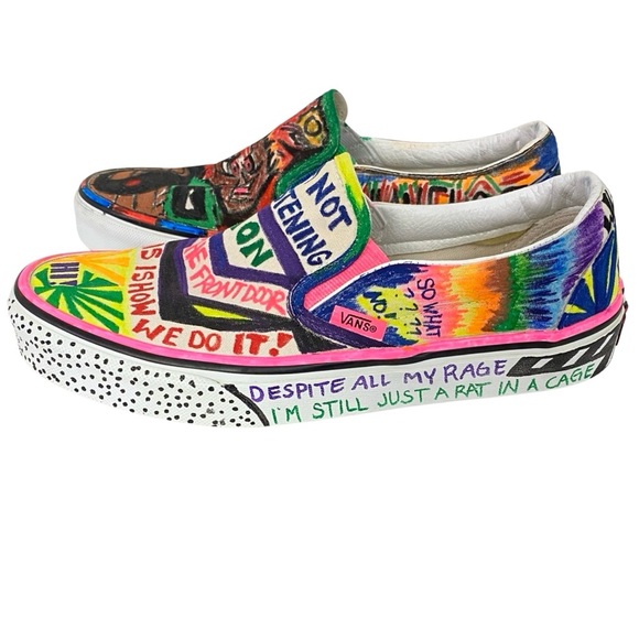 Next Live Show June 22, 615pm Sunday. Like this post to save a link to my closet - Picture 10 of 16